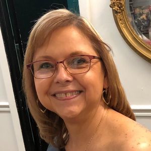 Meet your Posher, Pamela